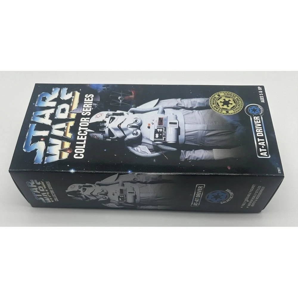 1997 KENNER STAR WARS COLLECTOR SERIES AT-AT DRIVER 12